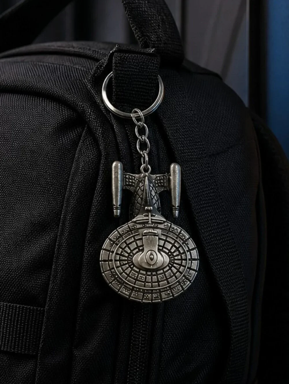 Star Trek Enterprise Keychain Spaceship Metal Key Ring Sci Fi Trekkie Gift New
